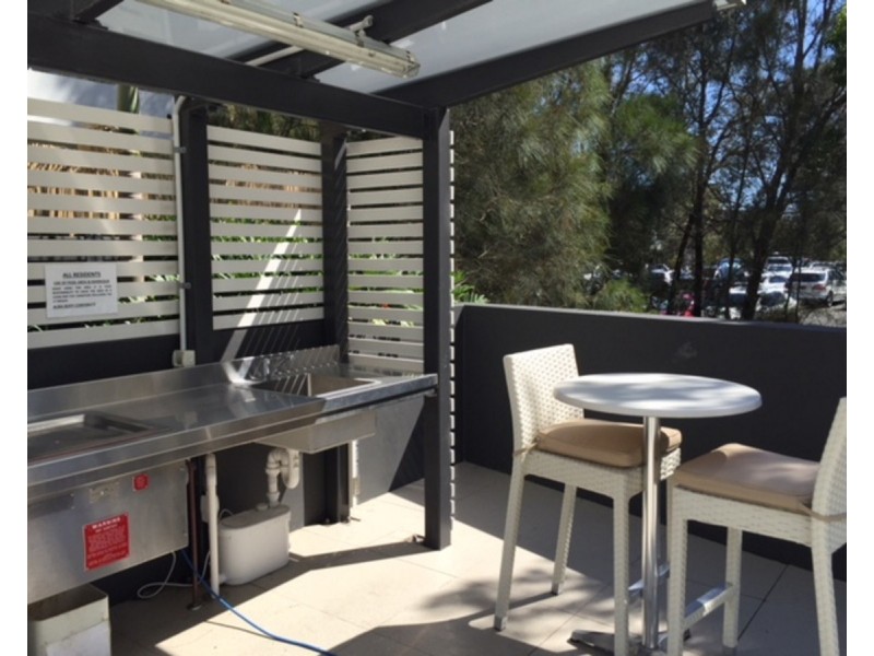 282/33 Lakefront Crescent, Varsity Lakes QLD 4227