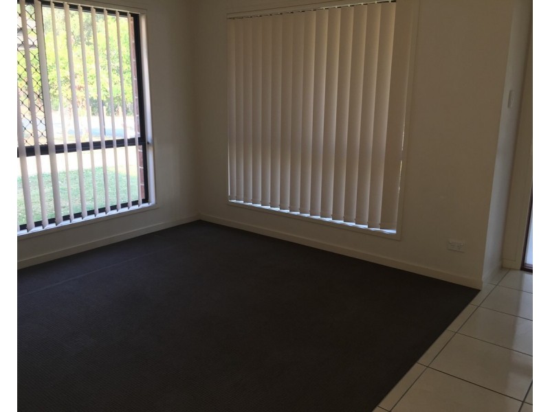 8 Wings Road, Upper Coomera QLD 4209