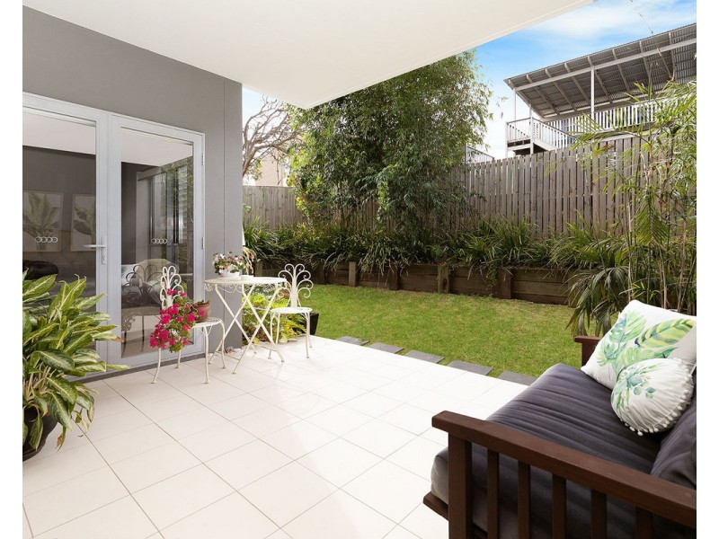 3/66 Overend Street, Norman Park QLD 4170