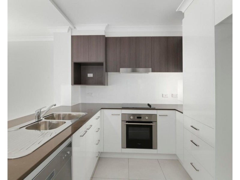 9 Bombery Street, Cannon Hill QLD 4170