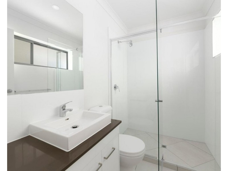 9 Bombery Street, Cannon Hill QLD 4170