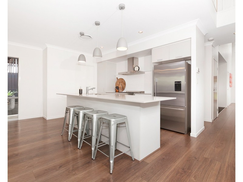 387 Bennetts Road, Norman Park QLD 4170