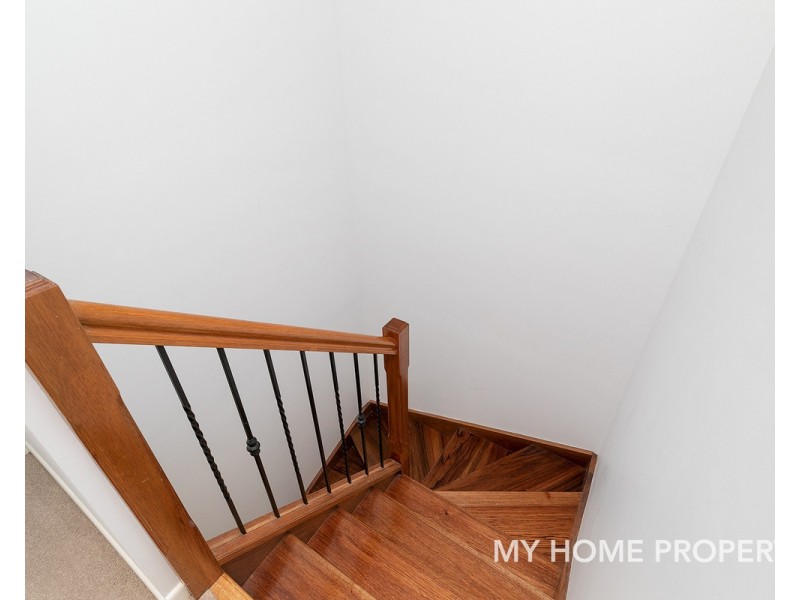 1/14 Little Norman Street, Southport QLD 4215