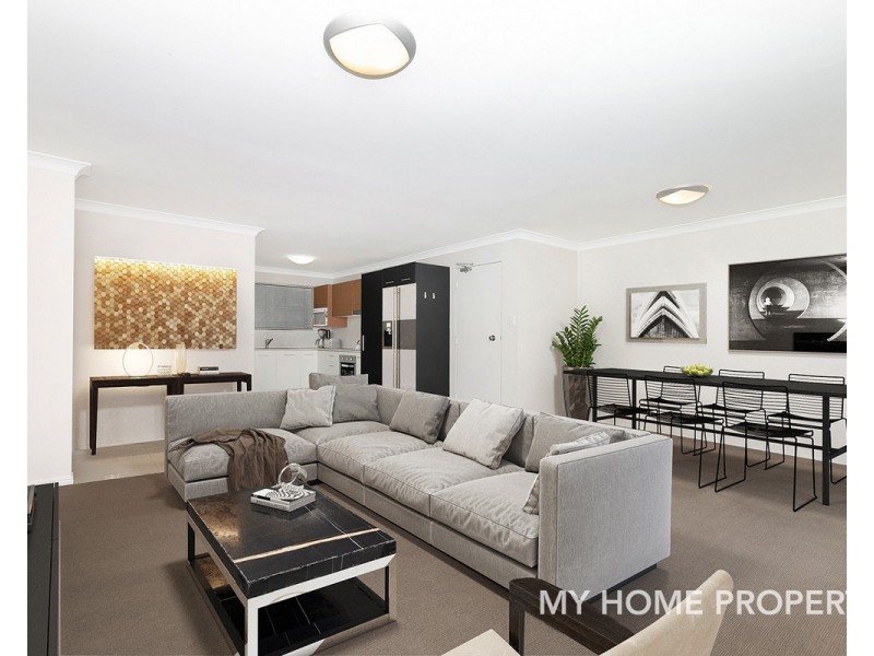 2/288 Riding Road, Balmoral QLD 4171