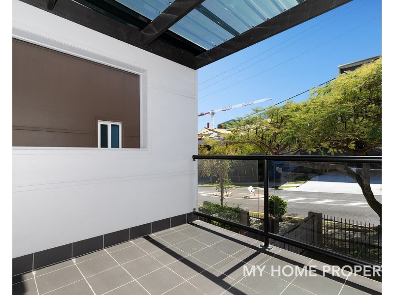 4/108 Nicholson Street, Greenslopes QLD 4120