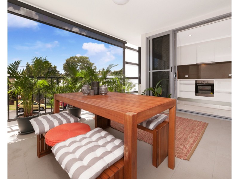 2/31 Palmer Street, Greenslopes QLD 4120