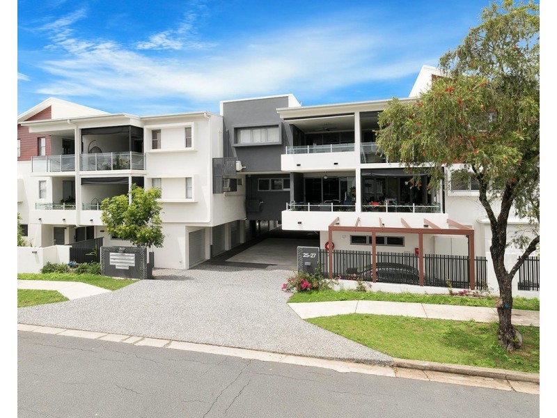27 Worden Street, Morningside QLD 4170