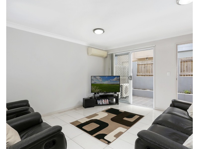 17/102-108 Nicholson Street, Greenslopes QLD 4120