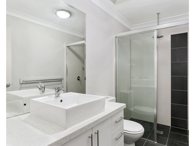 17/102-108 Nicholson Street, Greenslopes QLD 4120