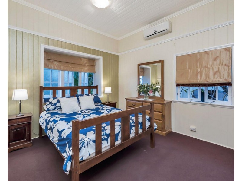 6 Potts Street, East Brisbane QLD 4169