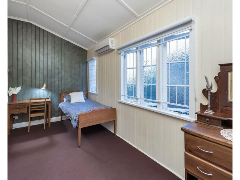 6 Potts Street, East Brisbane QLD 4169
