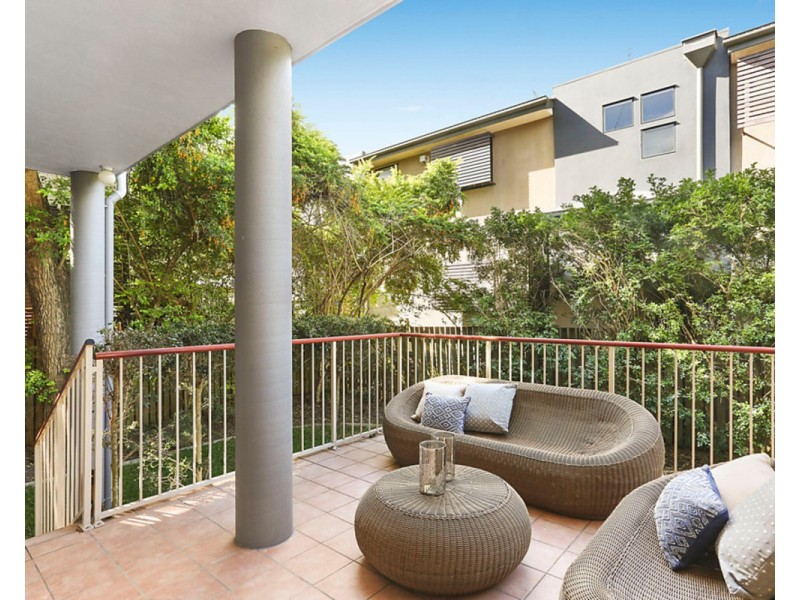4/55 Riding Road, Hawthorne QLD 4171