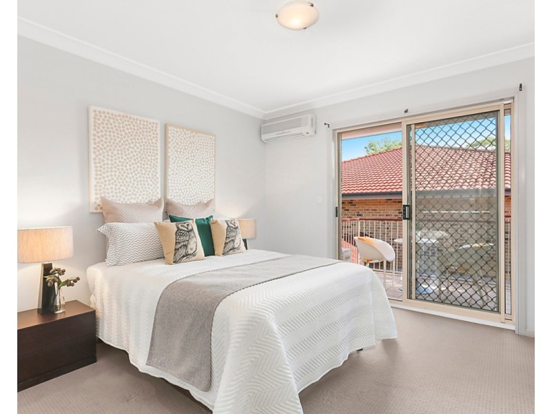 4/55 Riding Road, Hawthorne QLD 4171