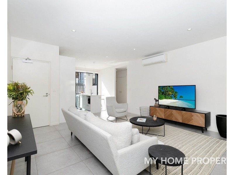 8/15 Lytton Road, Bulimba QLD 4171