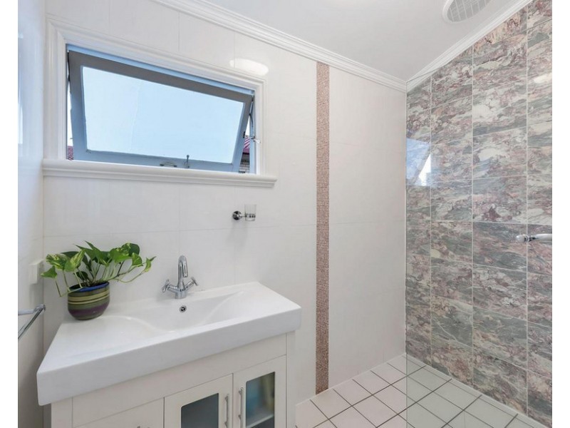 6a Potts Street, East Brisbane QLD 4169