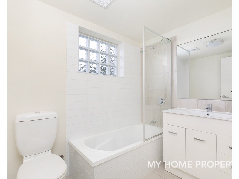 188 Gladstone Road, Highgate Hill QLD 4101