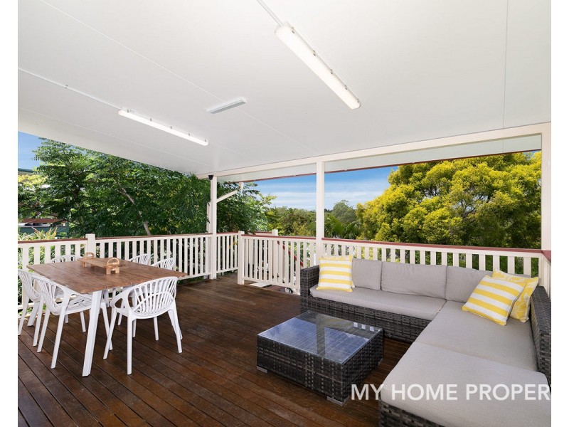 13 Kenthurst Crescent, Rochedale South QLD 4123