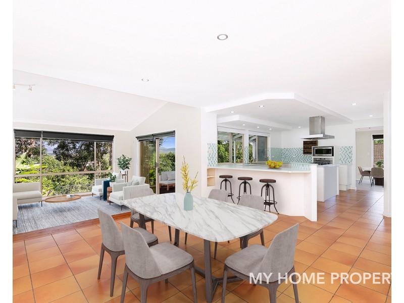 7 Kaffia Crt, Elanora QLD 4221