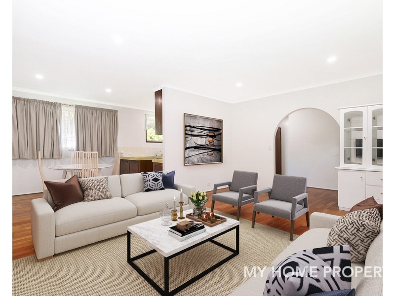 4 Joden Place, Southport QLD 4215