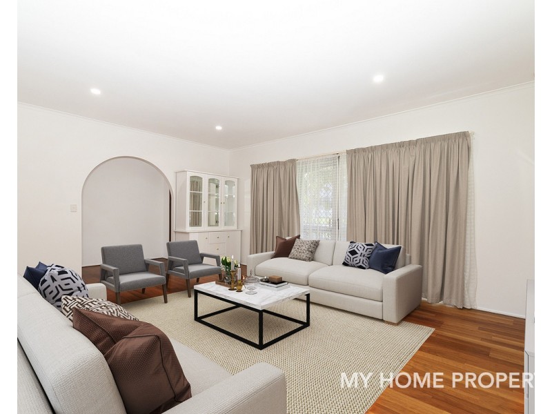 4 Joden Place, Southport QLD 4215