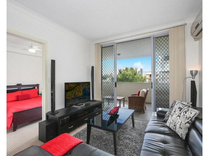 9/16-22 Westacott Street, Nundah QLD 4012