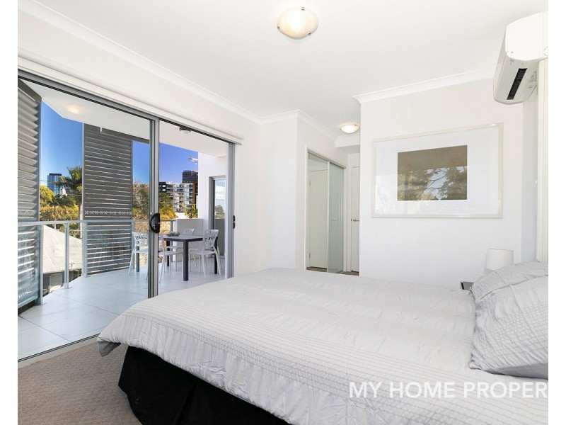 6/24 Rawlins Street, Kangaroo Point QLD 4169