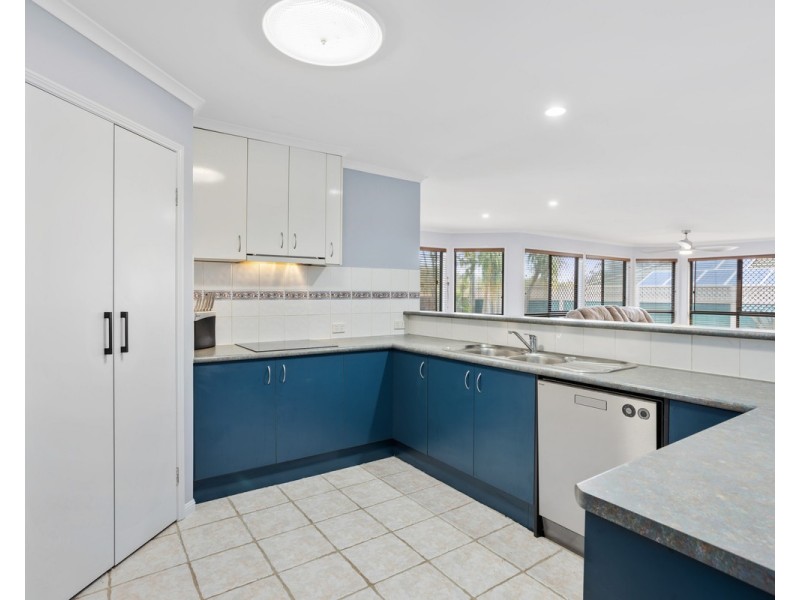 22 Toomba Place, Forest Lake QLD 4078