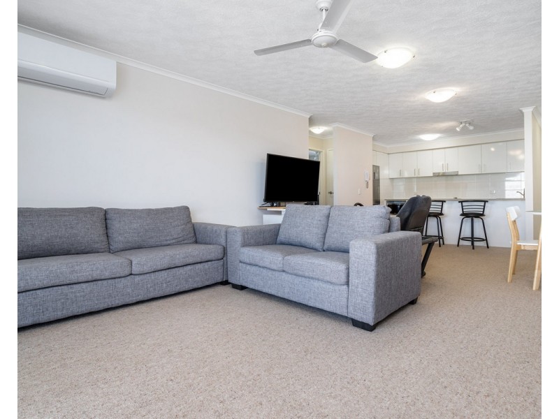 15/8 Ahern Street, Labrador QLD 4215