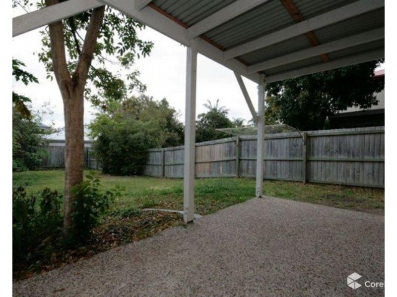 1/15 Austin Street, Wavell Heights QLD 4012