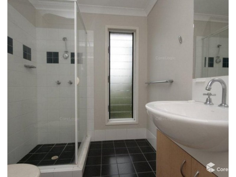 1/15 Austin Street, Wavell Heights QLD 4012