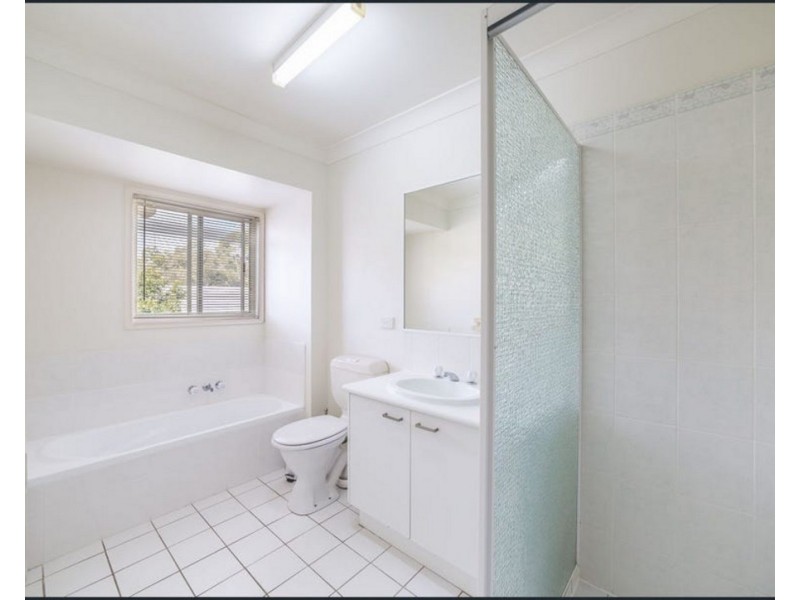 17/3 Arundel Drive, Arundel QLD 4214