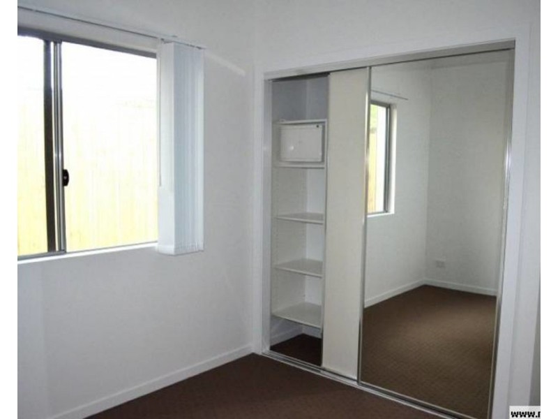 4/18 Charlie Street, Zillmere QLD 4034