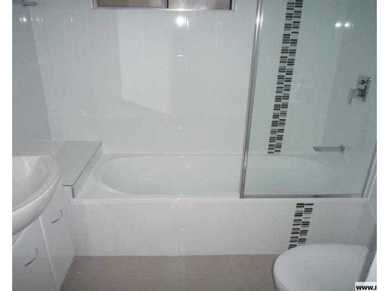 4/18 Charlie Street, Zillmere QLD 4034