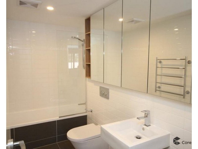 102/6 Lawson Street, Hawthorne QLD 4171