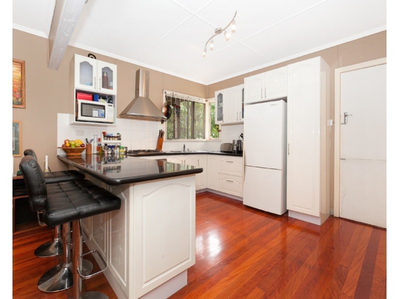 24 Merrett Avenue, Zillmere QLD 4034