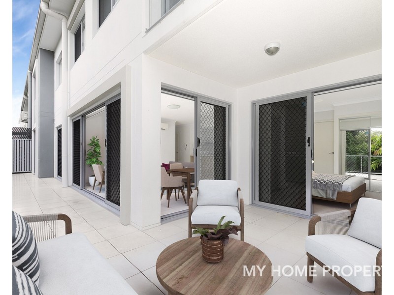 4/425 Pine Ridge Road, Runaway Bay QLD 4216