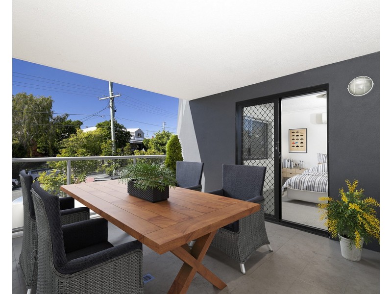 212/83 Lawson, Morningside QLD 4170