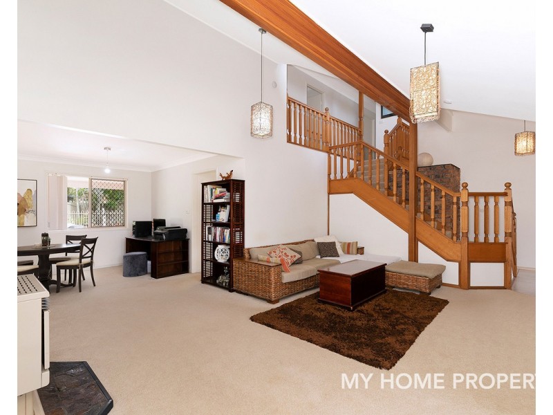 35 Calloway Place, Manly West QLD 4179