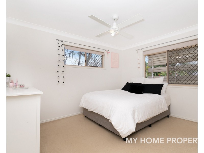 35 Calloway Place, Manly West QLD 4179