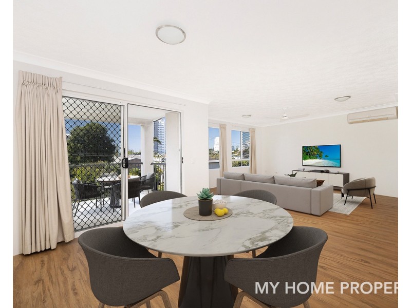 16/4 Proud Street, Labrador QLD 4215