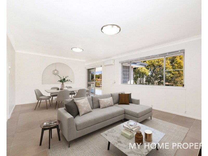 18 Vortigern Street, Carindale QLD 4152