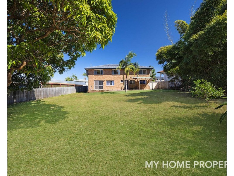 18 Vortigern Street, Carindale QLD 4152