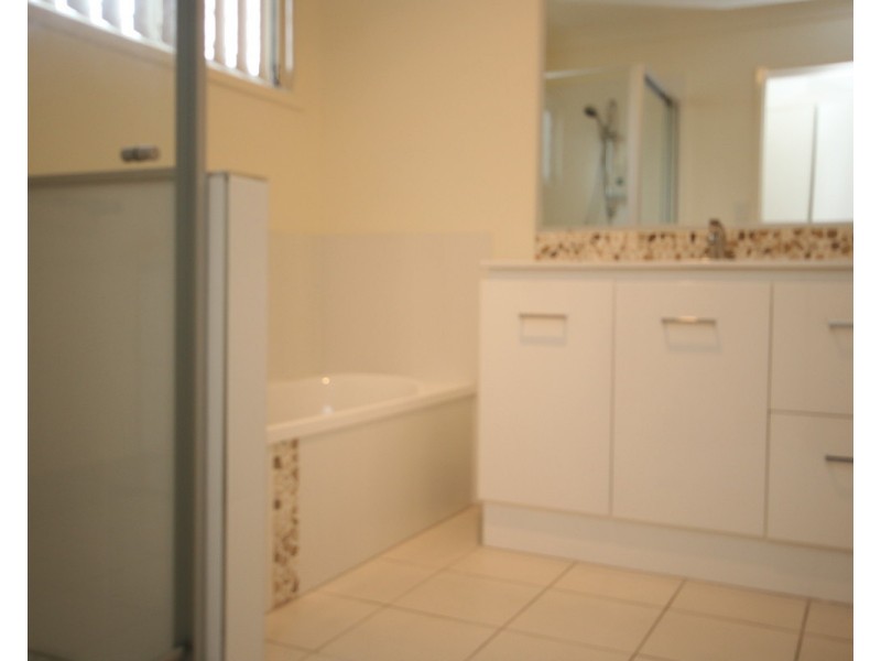 12/115 Bunya Road, Everton Hills QLD 4053