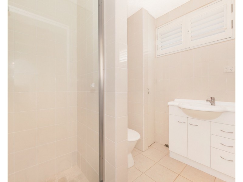 1/38 Belgrave Street, Balmoral QLD 4171