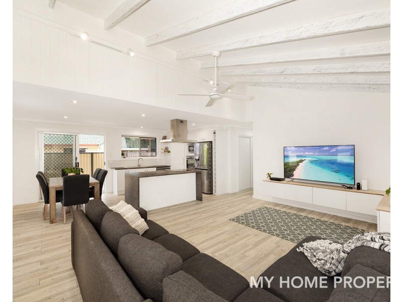 7 Moloii Crescent, Birkdale QLD 4159