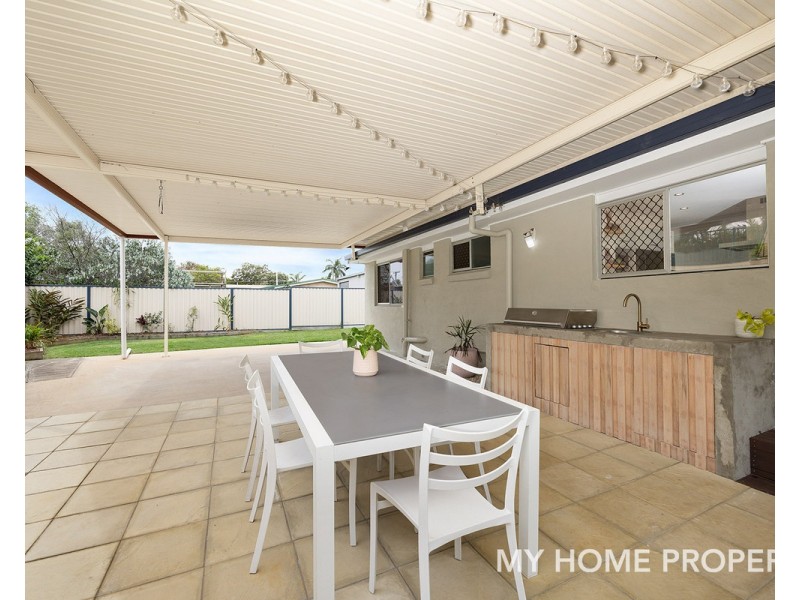 7 Moloii Crescent, Birkdale QLD 4159