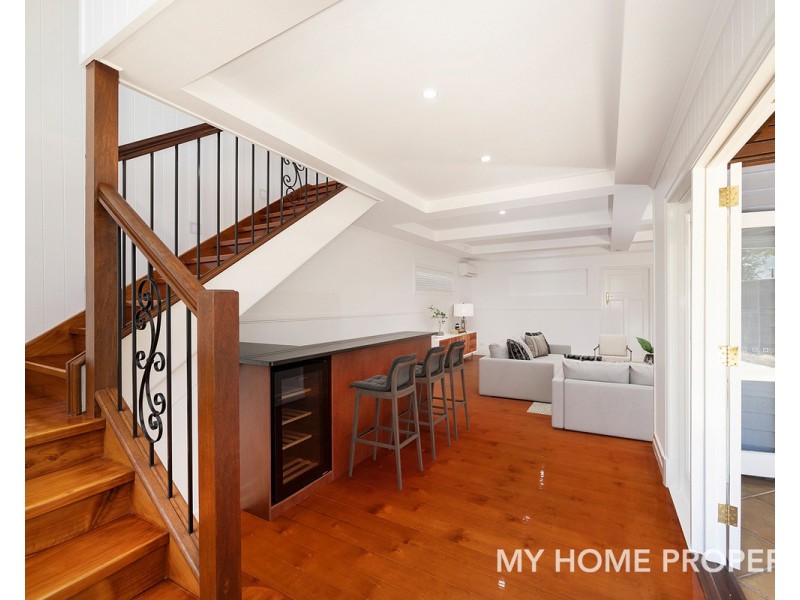 75 Malcolm Street, Hawthorne QLD 4171