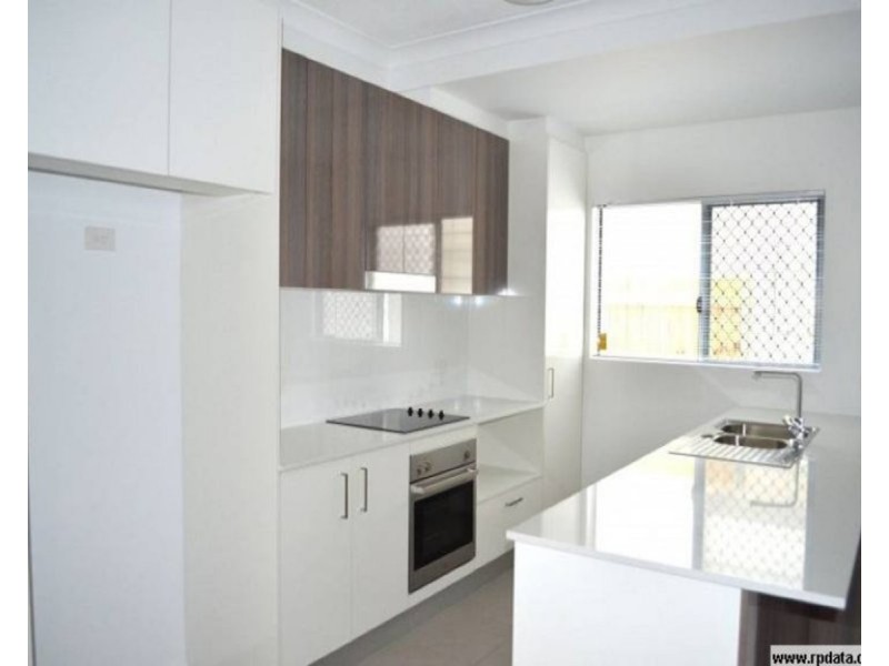 18 Charlie Street, Zillmere QLD 4034