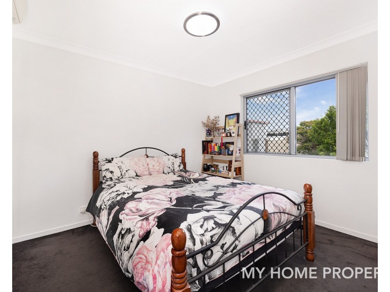 1/143 Cavendish Road, Coorparoo QLD 4151