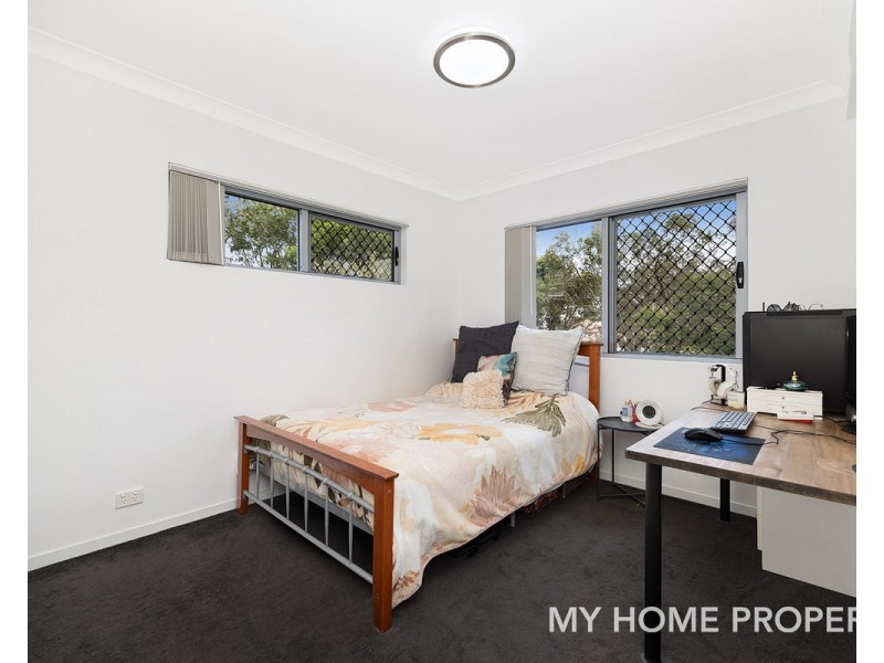 1/143 Cavendish Road, Coorparoo QLD 4151